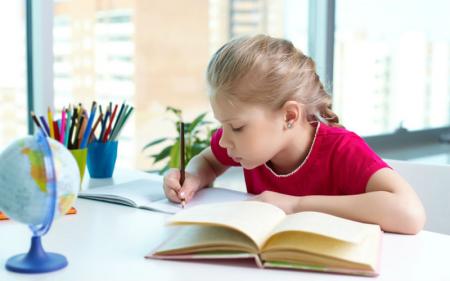 Как заинтересовать и научить ребенка выполнять домашние задания